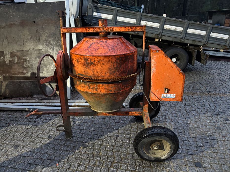 Betoneira reforçada