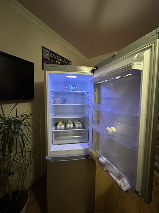 Холодильник samsung rl46rsbts