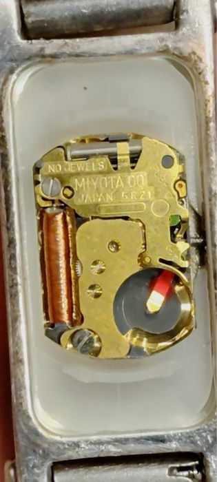 Srebrny zegarek damski