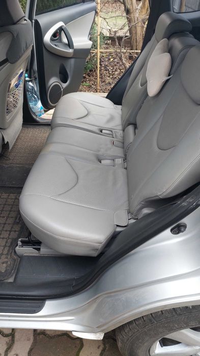 Toyota RAV - 4 лонг 2006 рік газ-бензин