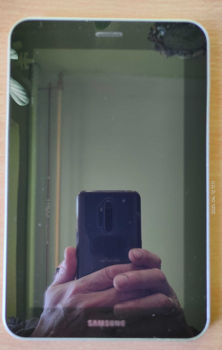 Планшет Samsung Galaxy Tab 7.0 Plus GT-P6200