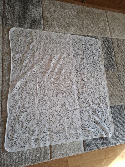 Obrusik 110x110 na stolik