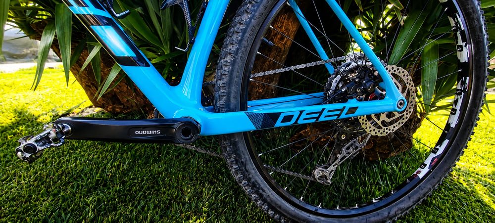 DEED vector carbono