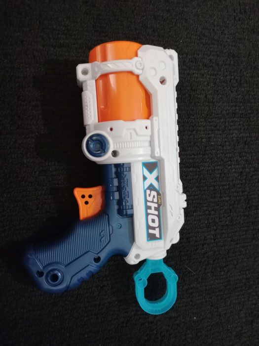 Pistola de brincar ZURU XShot Reflex 6