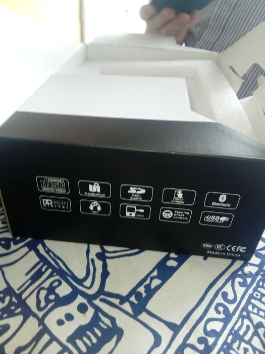 Rádio com sistema de navegação