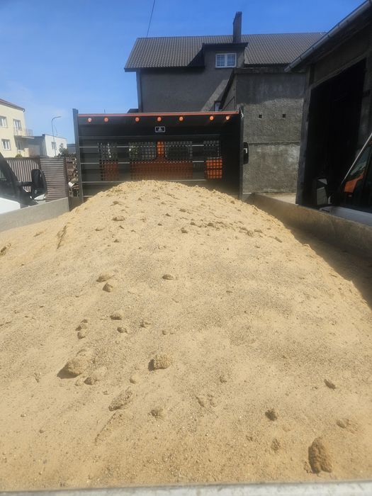 Transport przeprowadzki,przewoz  gruzu piasku ziemi opróżnianie mieszk