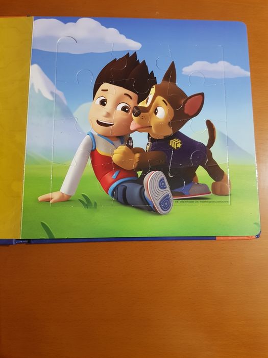 Książka z puzzlami Paw Patrol