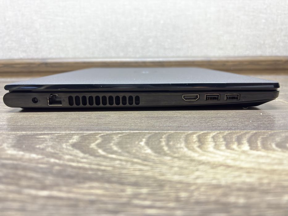 Dell Inspiron 15-3567 i3-7100 8gb DDR4 512gb SSD