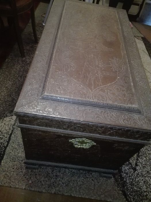 Antique CANFORA Solid Armoire431701447421480966