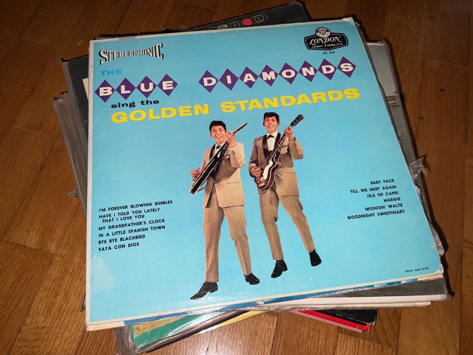 Lp The Blue Diamonds - Golden Standards