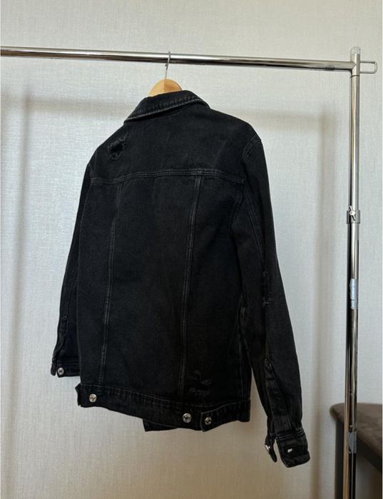 Джинсова куртка Stradivarius XS