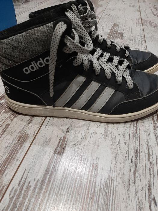 Кроссовки для мальчика.