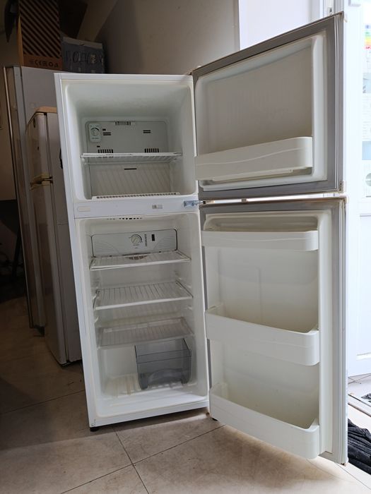Холодильник маленький no frost LG GR-242MF з Європи