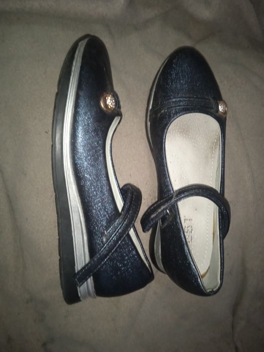 Дитячі темно-сині туфлі