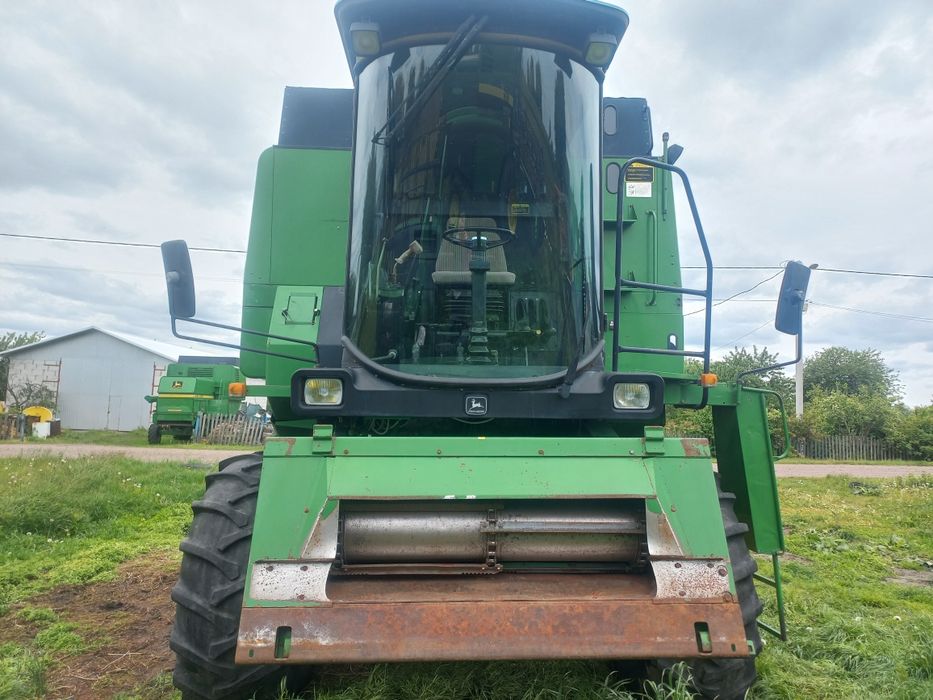 Продам зернозбиральний комбайн John deere 1177