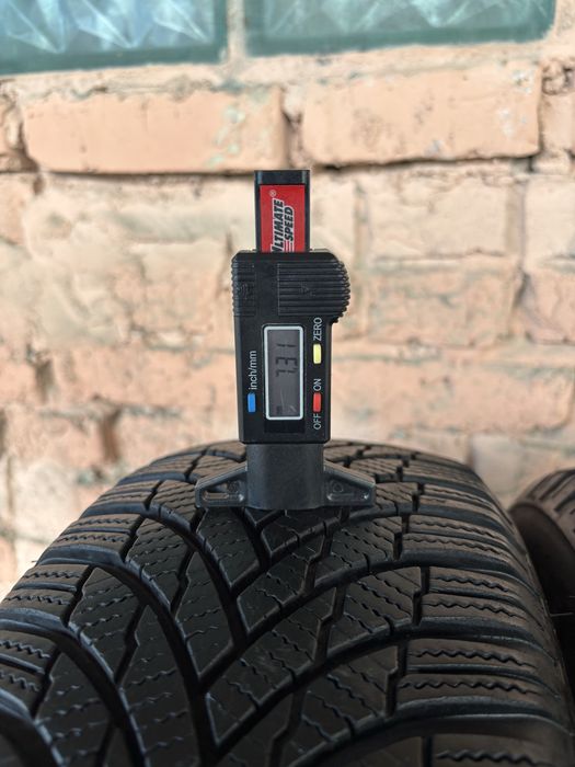 Пара зимових шин 185/60R15 Firestone