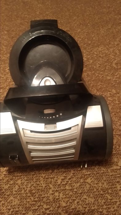 Пылесос на запчасти