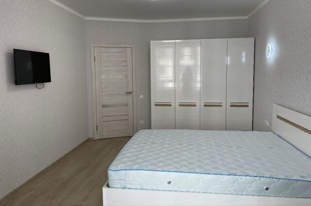 Оренда 2 кімн квартири на Поділлі