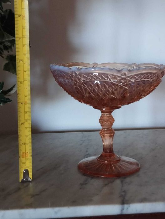 Bomboneira em Vidro Rosa Cobre