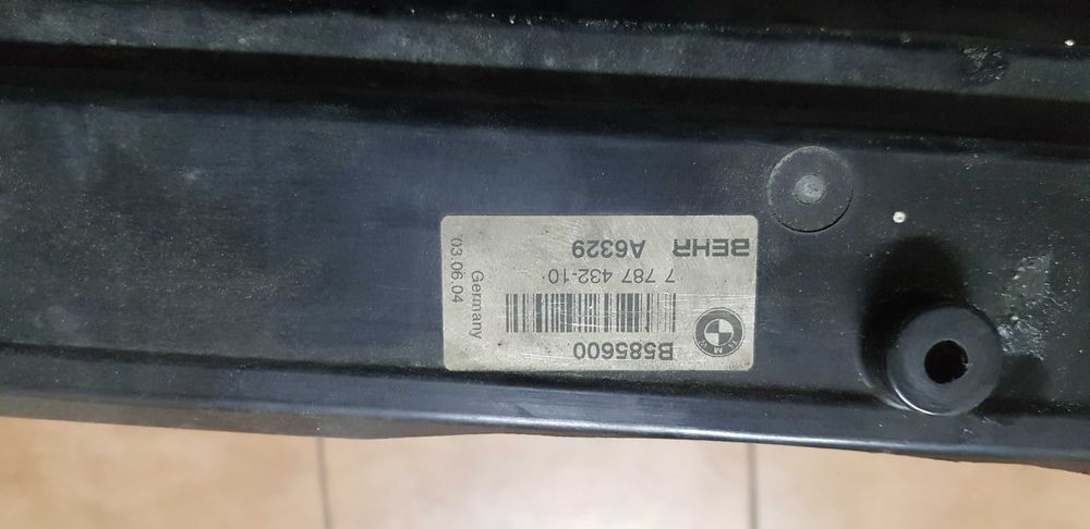 Zestaw chłodnic wody klimy oleju BMW E60 525d 530d