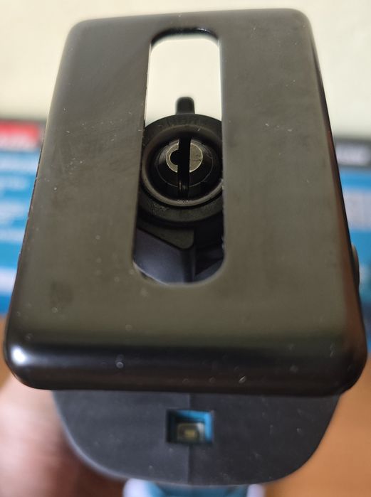 Makita XRJ08Z  сабильна пила макіта оригінал із США