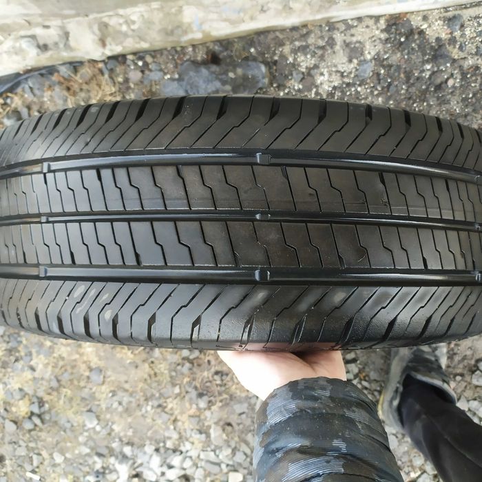 Continental vancontact eco 225/65 r16C
