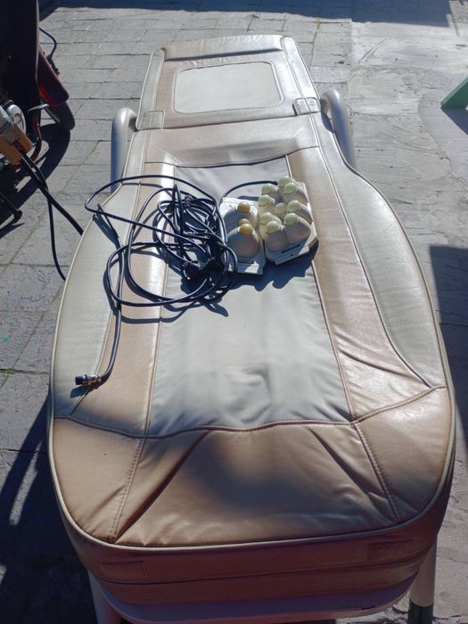 Терапевтичний масажний апарат Ceragem Master M-3500