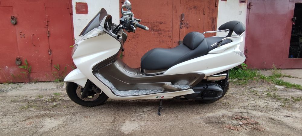 Yamaha Magesti 250