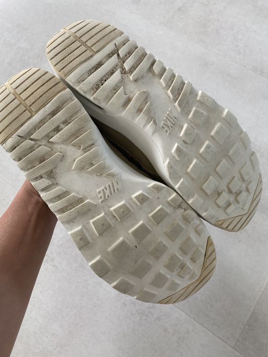 Buty nike aneakersy air max thea bezowe 37