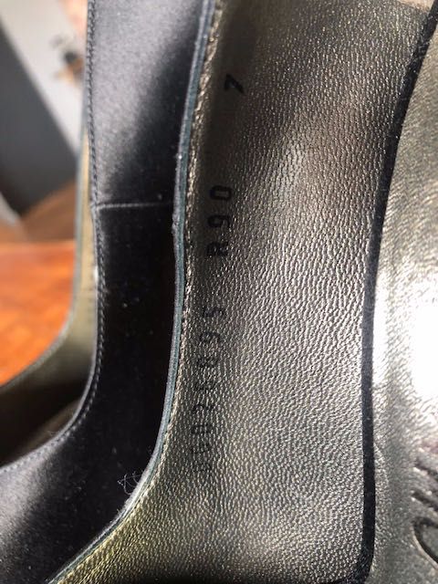 Szpilki Salvatore Ferragamo NOWE czarne rozm 37