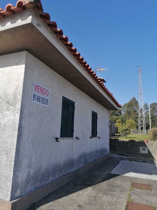 Vendo casa com terreno (não tenho interesse em agencias imobiliários)