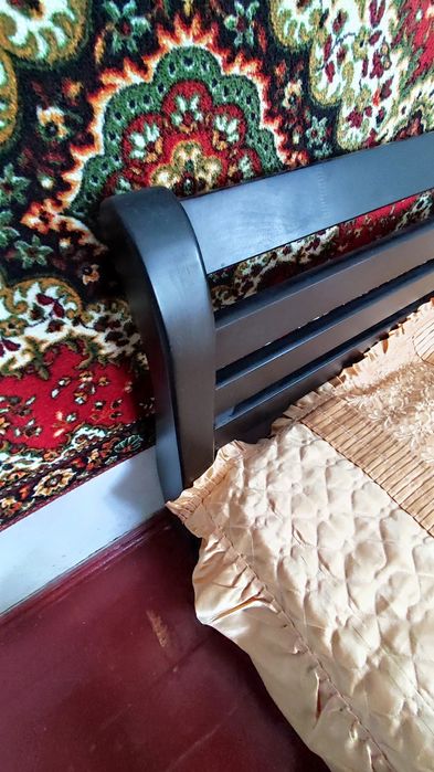 Ліжко двоспальне 180/200 бу