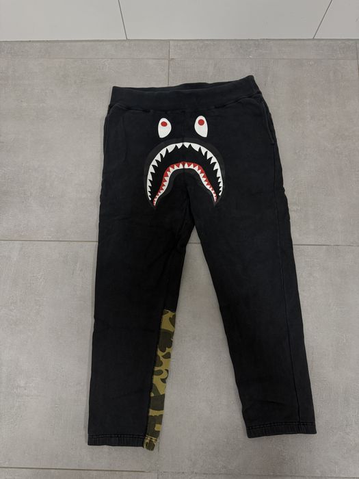 Bape Shark Pants WGM Millitary Camo