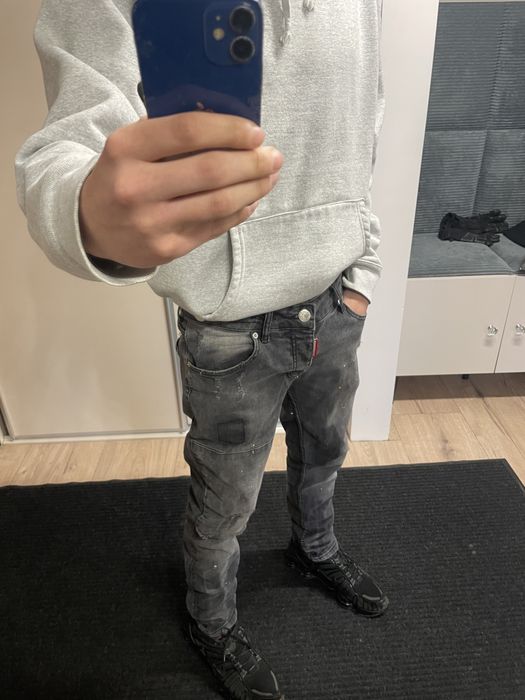 Jeansy dsquared2