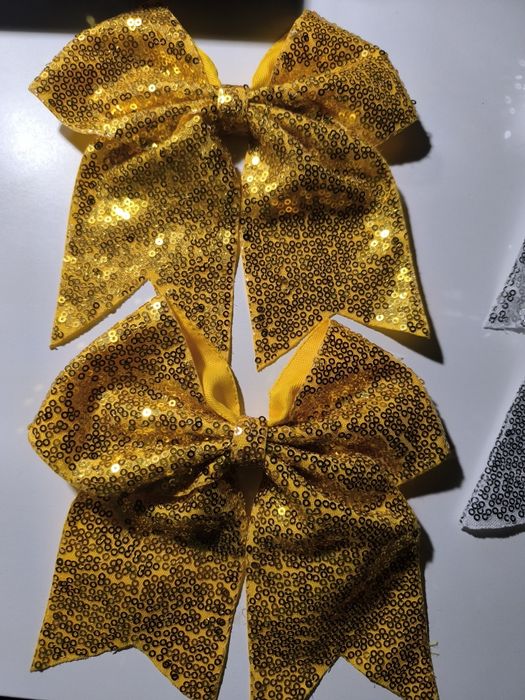 Kokardki do włosów