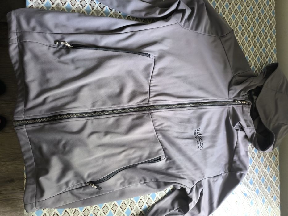 Куртка серая демисезон