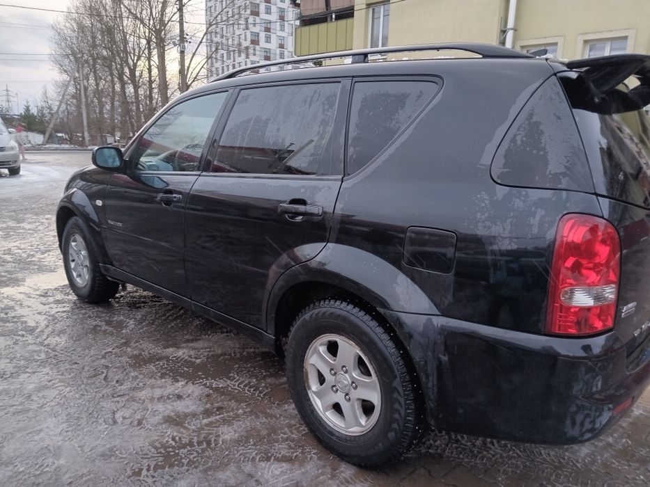 Продаю ssangyong rexton 2