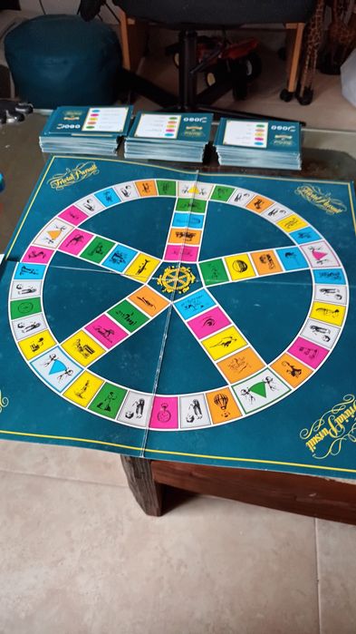 Jogo Trivial Pursuit Desporto- edição O Jogo TMN