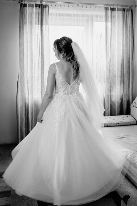 Suknia ślubna na sprzedaż