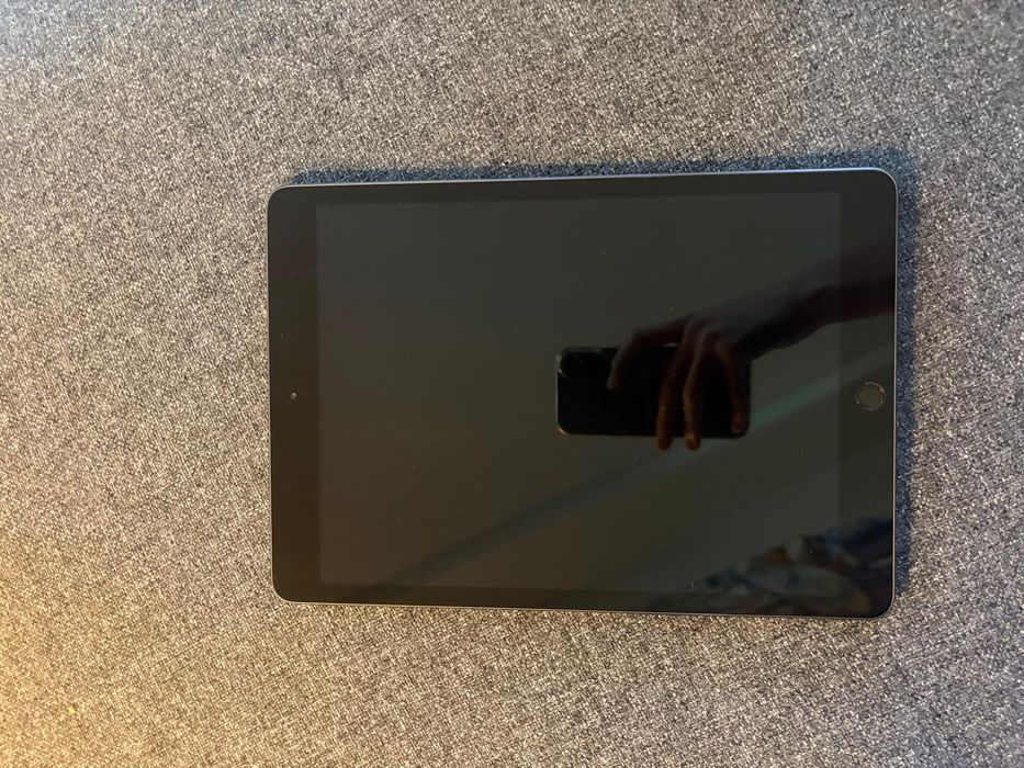 iPad 8 generacja WiFi 128GB A2270
