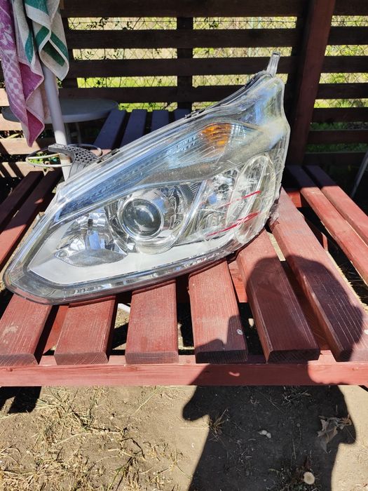 Lampa lewa Ford Transit custom 2015