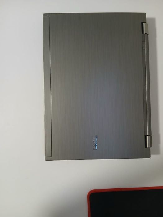 Продам ноутбук Dell.