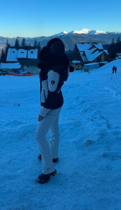 Лыжный костюм женский франция белый черный