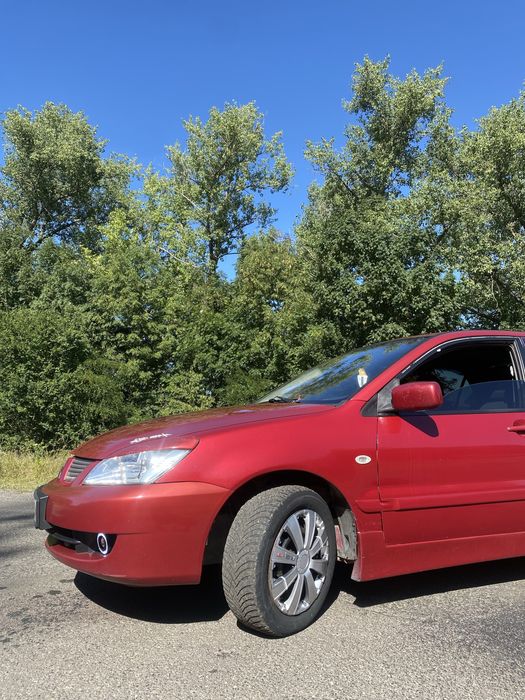 Продам Mitsubishi lancer 9