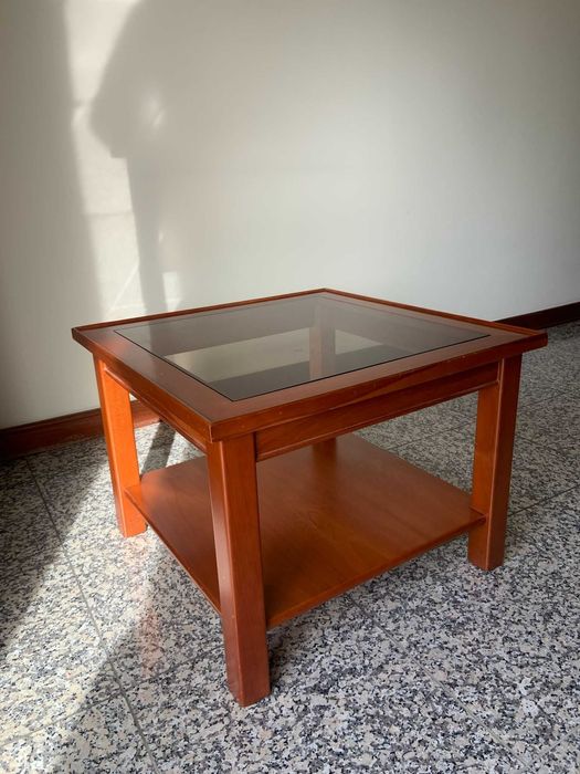 Mesa de Apoio em Madeira Maciça e Vidro