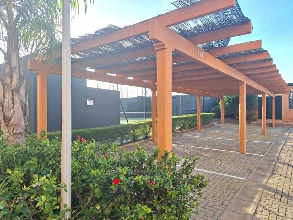 Apartamento T2 com piscina, parqueamento, 1ªlinha da praia em Isla Canela em Ayamonte