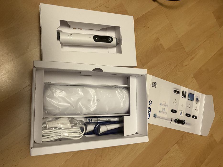 Braun Oral-B iO9 - zestaw