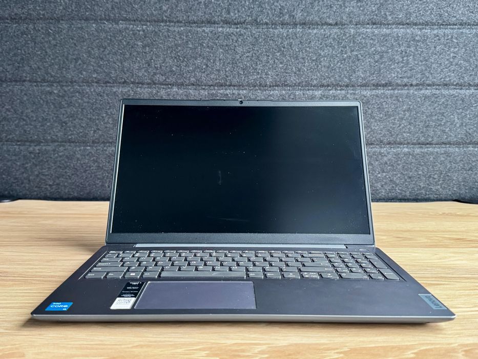 Lenovo IdeaPad 3 15ITL6 i3 / 8GB / 512GB SSD - do pracy i nauki