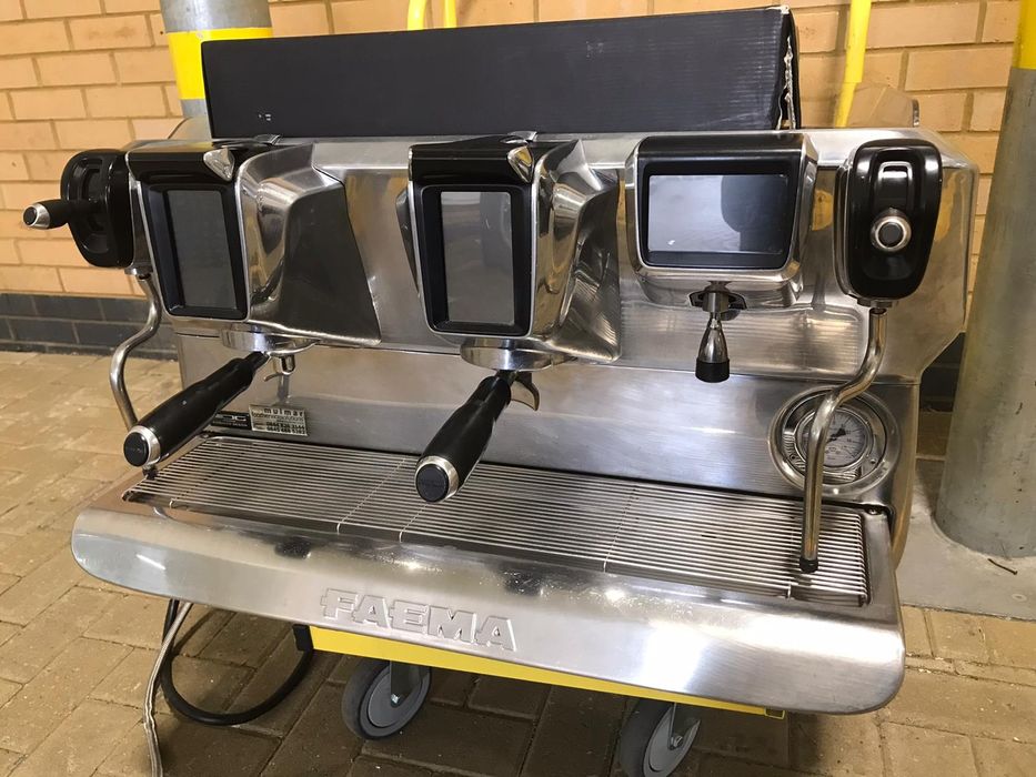 Faema e71 GTi(la cimbali m100,la marzocco,victoria arduino,dalla corte