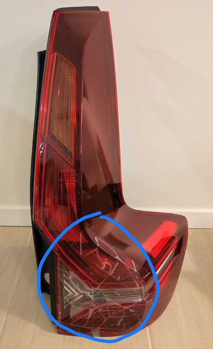 Lampa tylna prawa Dacia Jogger Oryginał tył